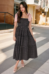 Wenrine Womens Black Smocked Tie Shoulder Maxi Dress